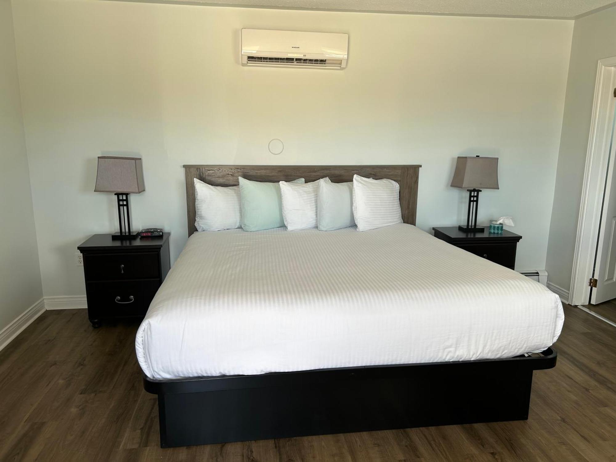Middleton Motel & Suites Kültér fotó