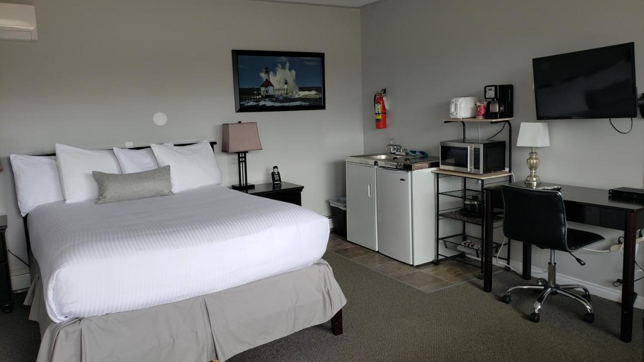Middleton Motel & Suites Kültér fotó
